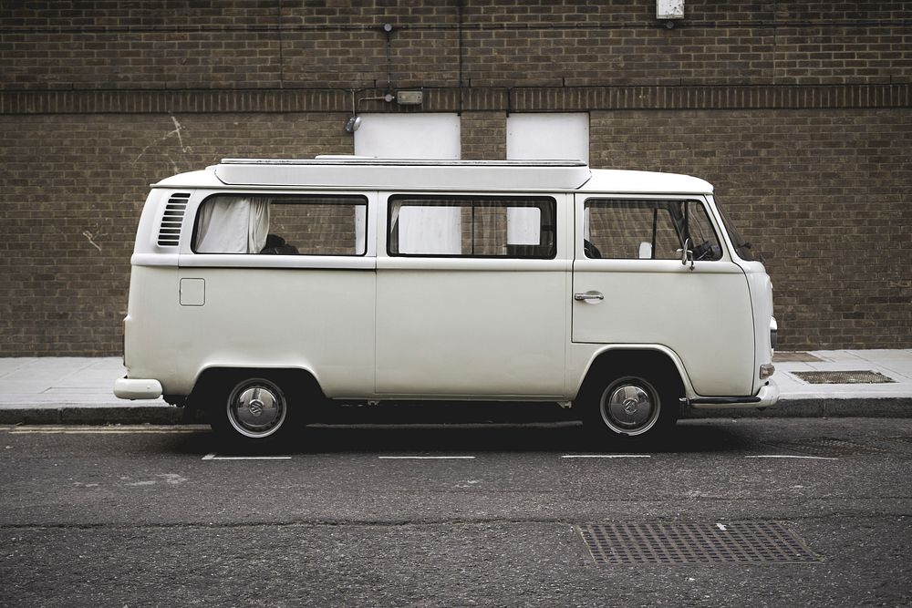 VW T2 camper. Original public domain image from Wikimedia Commons