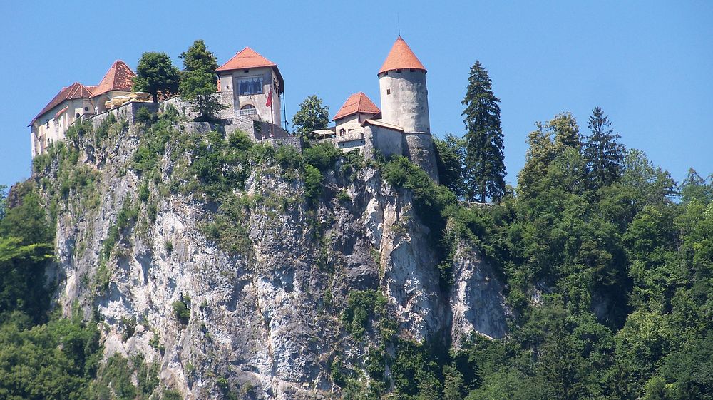 Bled Castle. Original public domain image from Wikimedia Commons