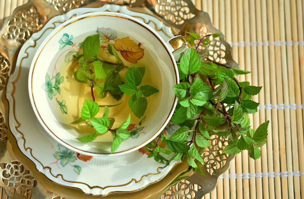 Peppermint tea. Original public domain image from Wikimedia Commons