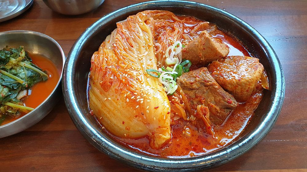 Gimchi-jjim (braised kimchi). Original public domain image from Wikimedia Commons