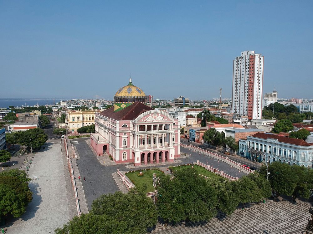 Teatro Amazonas, em Manaus, Amazonas, Brasil. Original public domain image from Wikimedia Commons