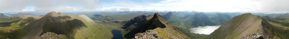 360° view from Sgurr Fiona, An Teallach, Scotland. Original public domain image from Wikimedia Commons