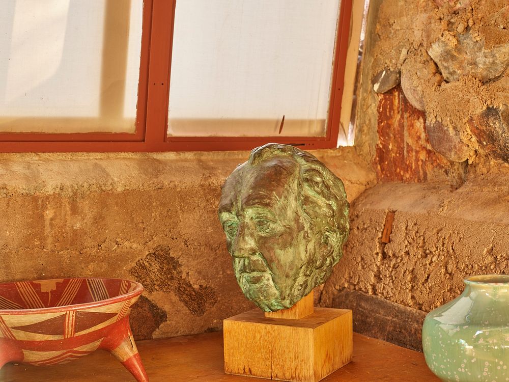 Bust of Frank Lloyd Wright in the Garden Room at Taliesin West, the renowned architect&rsquo;s winter home and school in the…