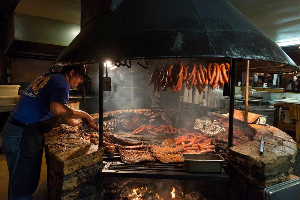 Barbecue Pit at the original Salt Lick BBQ, a barbecue restaurant in Dripping Springs, in Hays County, Texas, south of…