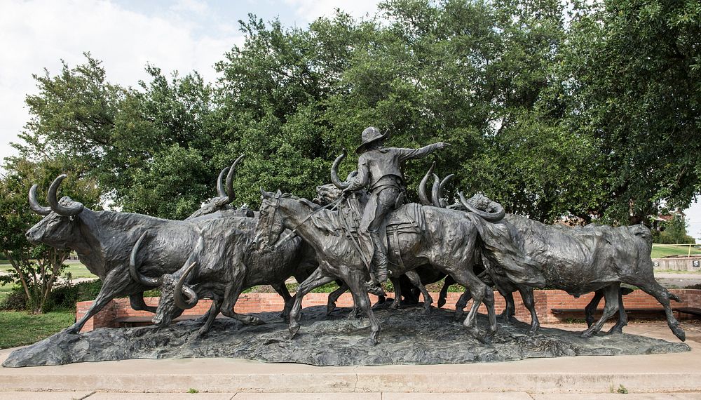 T. D. Kelsey&rsquo;s bronze sculpture of a longhorn cattle drive, called "Texas Gold, a Memorial to the Texas Longhorn" in…