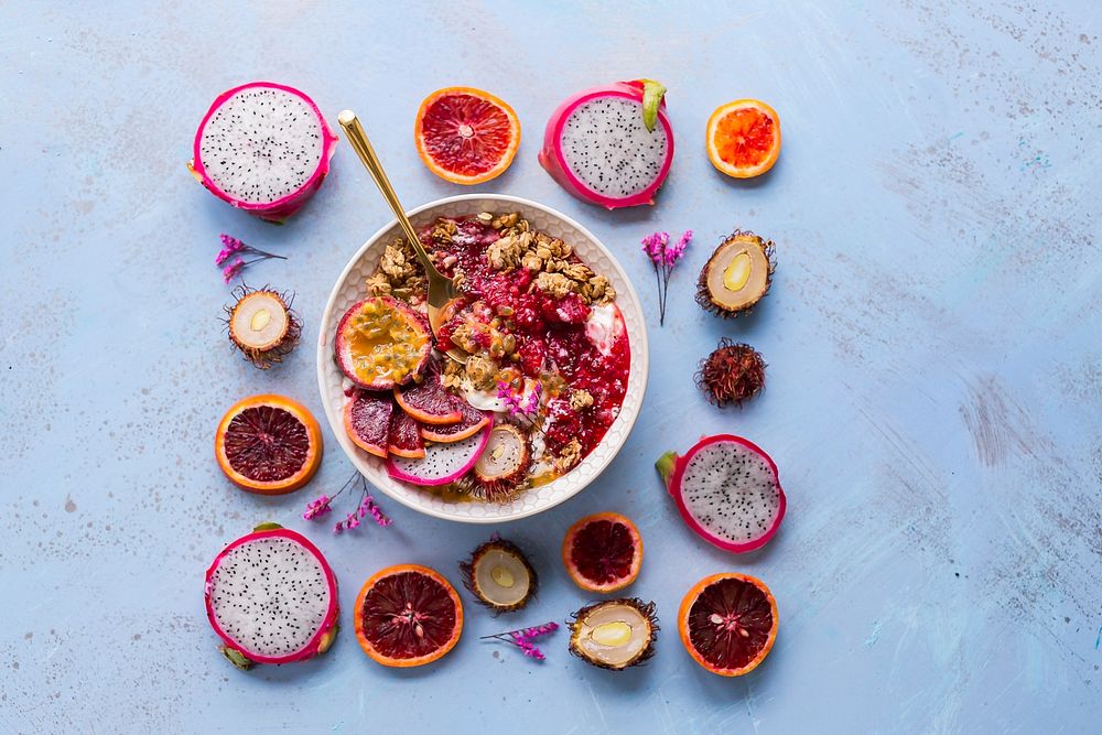 Smoothie bowl with dragonfruit. Original public domain image from Wikimedia Commons