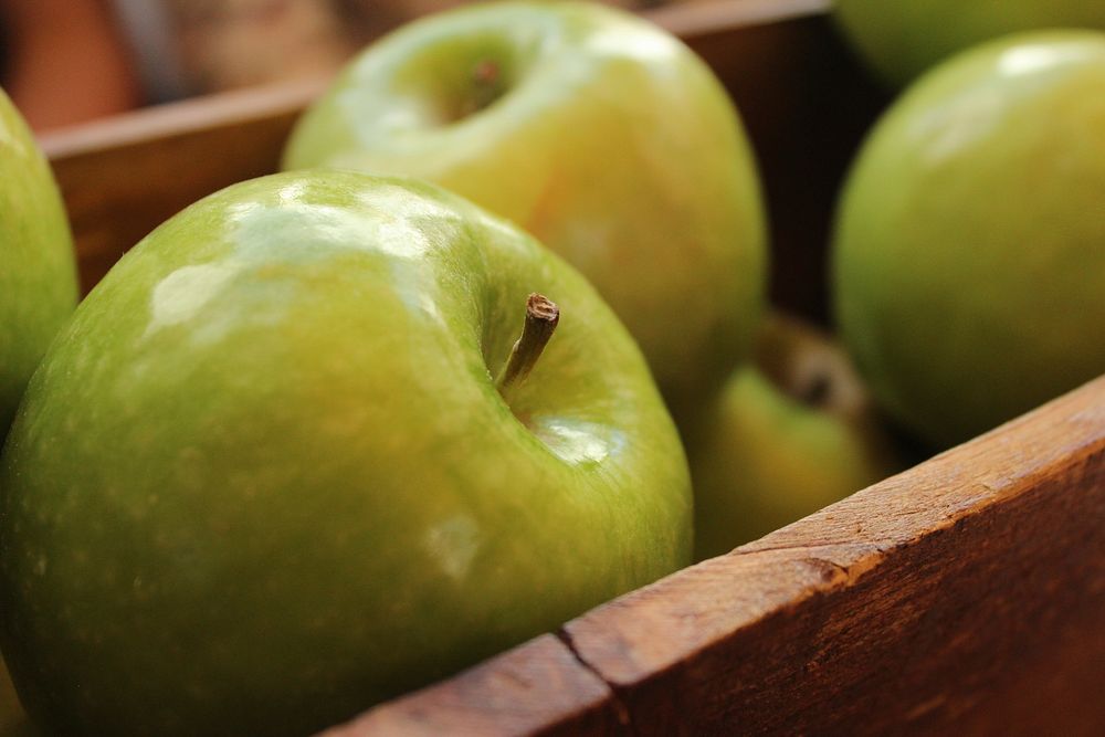 Green apples. Original public domain image from Wikimedia Commons