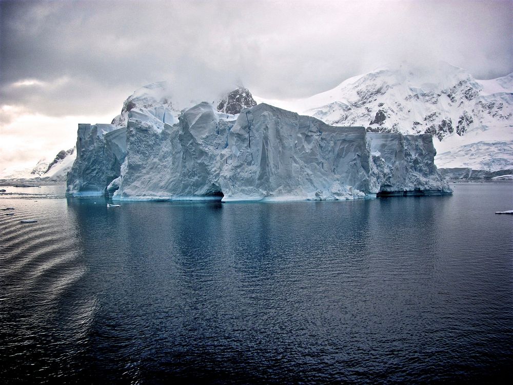 Antarctica. Original public domain image from Wikimedia Commons