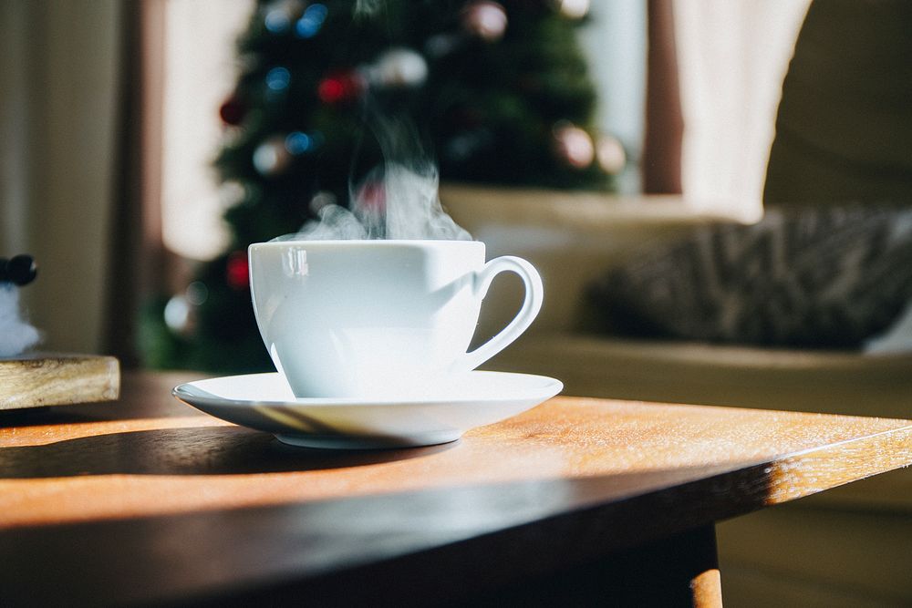 A steaming hot cup of coffee at Christmastime in Chicago. Original public domain image from Wikimedia Commons