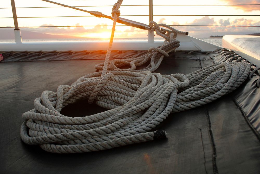 White rope on black. Original public domain image from Wikimedia Commons
