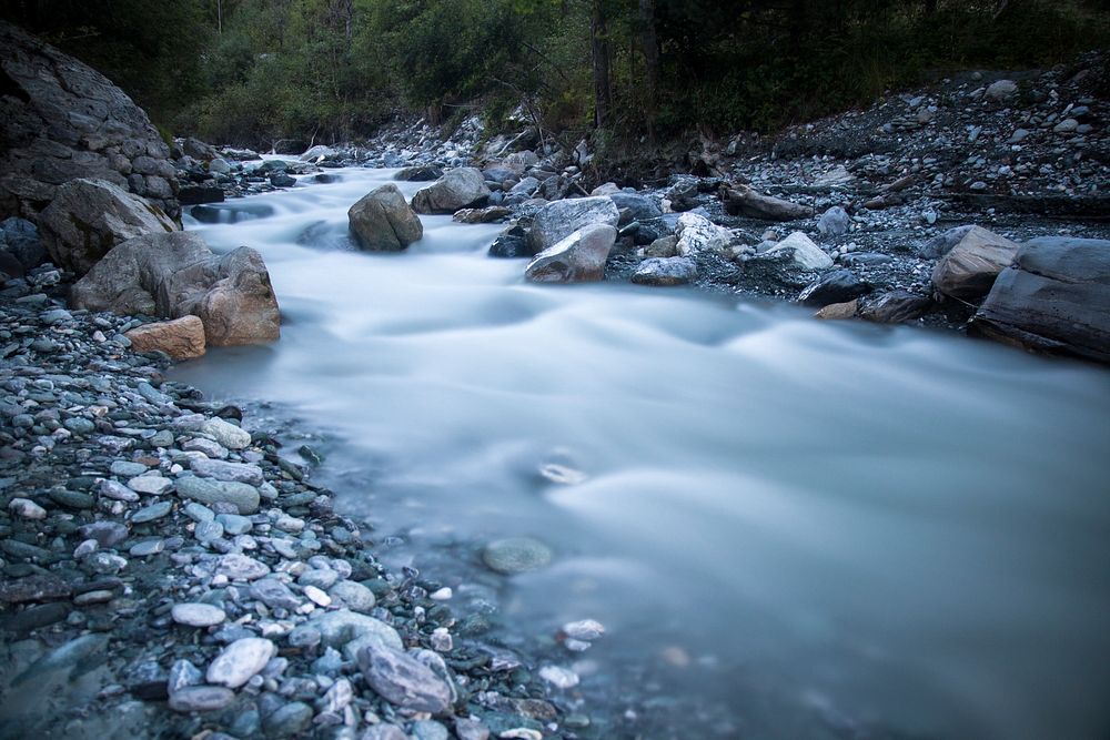 Long exposure of a stream. Original public domain image from Wikimedia Commons