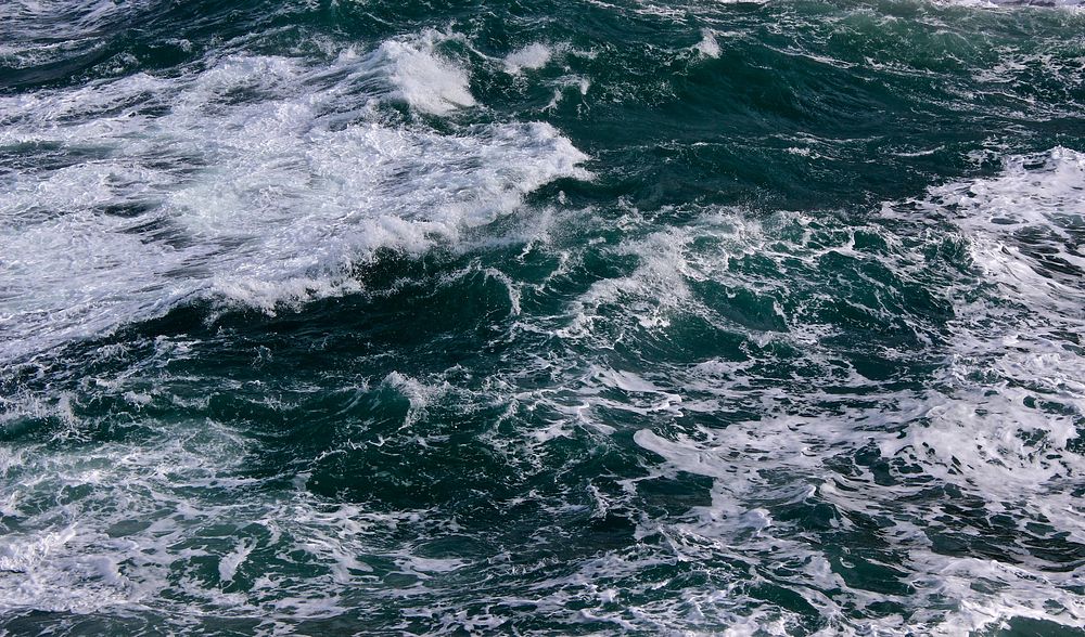 Green ocean waves, white foam. Original public domain image from Wikimedia Commons