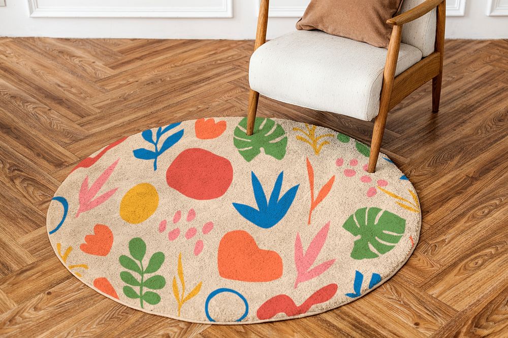 Circle carpet on wooden floor, home design