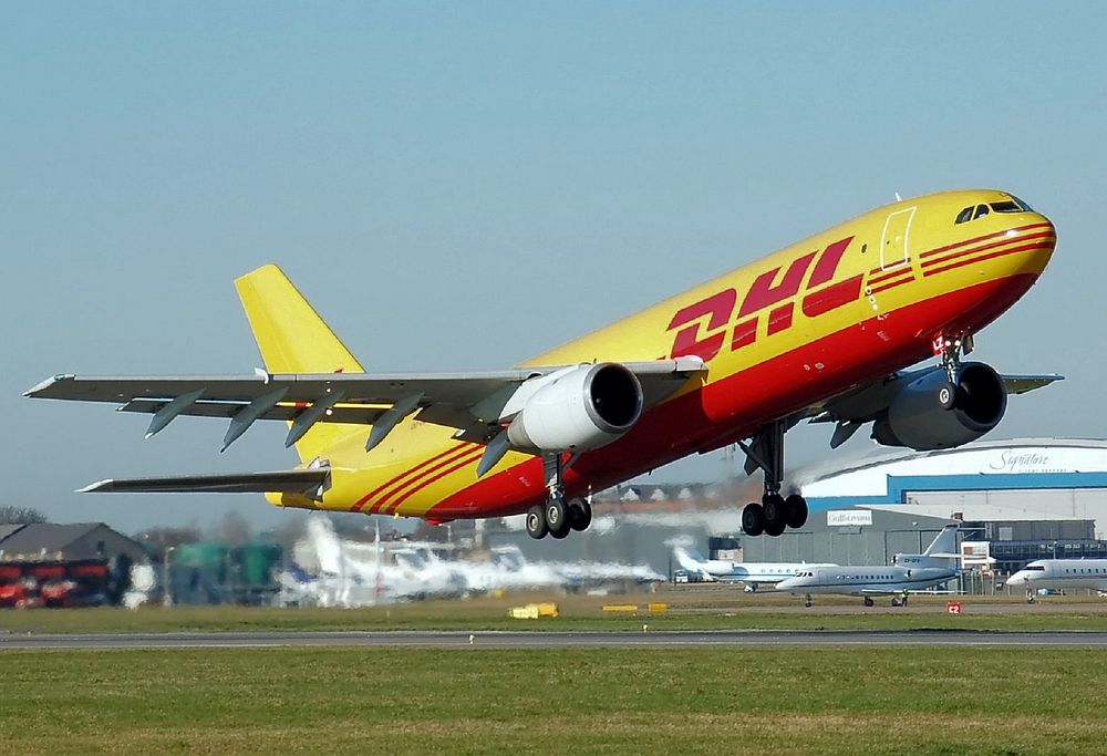 DHL aircraft taking off, location unknown, 26/7/2016. 