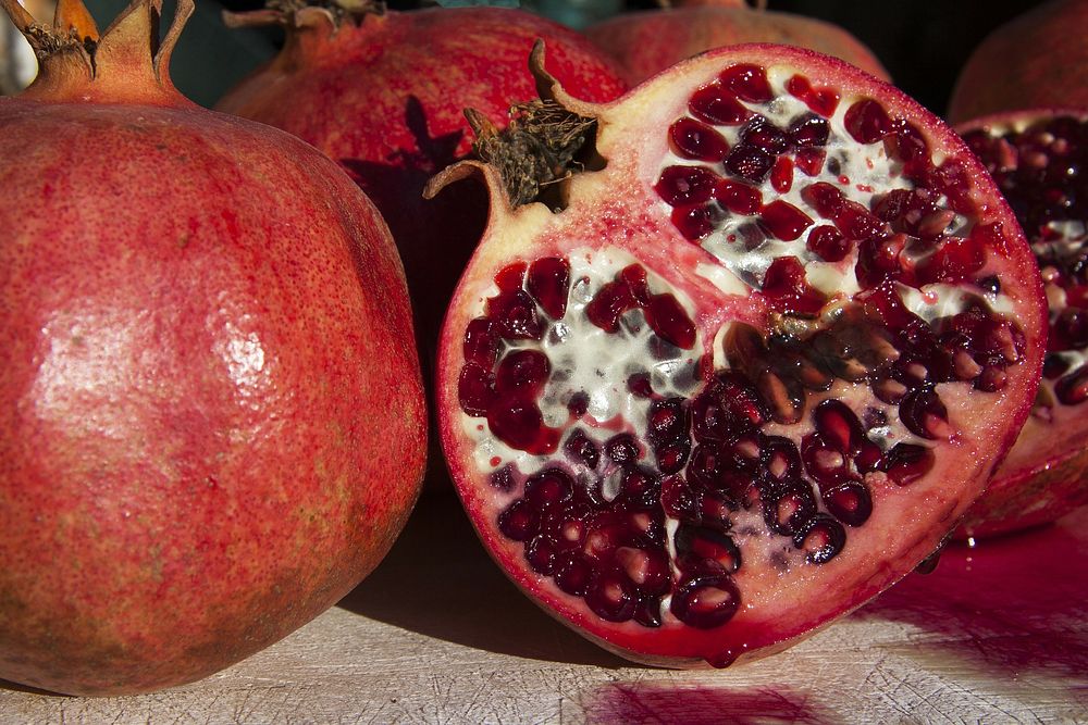 Free pomegranate image, public domain fruit CC0.