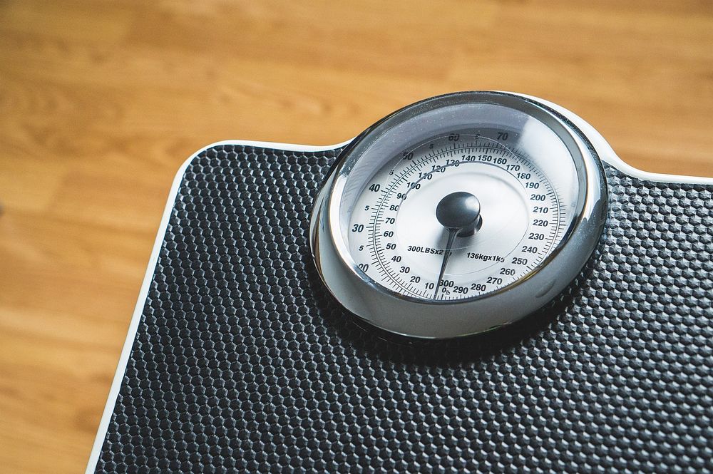 Free weight scale image, public domain health CC0 photo.