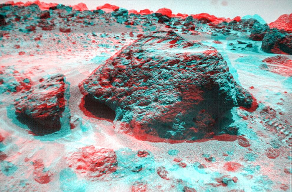 This anaglyph view of 'Souffle,' to the left of 'Yogi,' was produced by NASA's Mars Pathfinder's Imager camera. July…