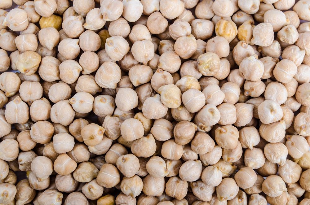 Free pile of chickpeas image, public domain CC0 photo.