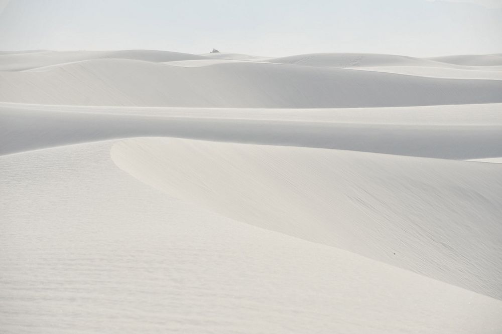 Free white sand dune image, public domain desert CC0 photo.