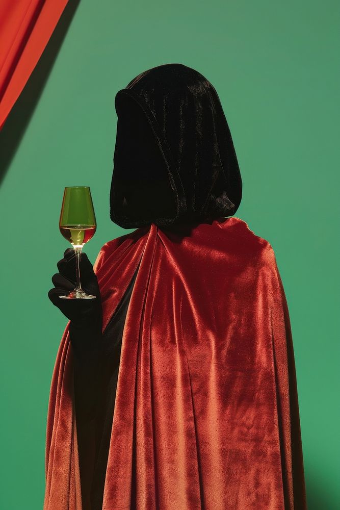 A wine glass velvet woman cloak.