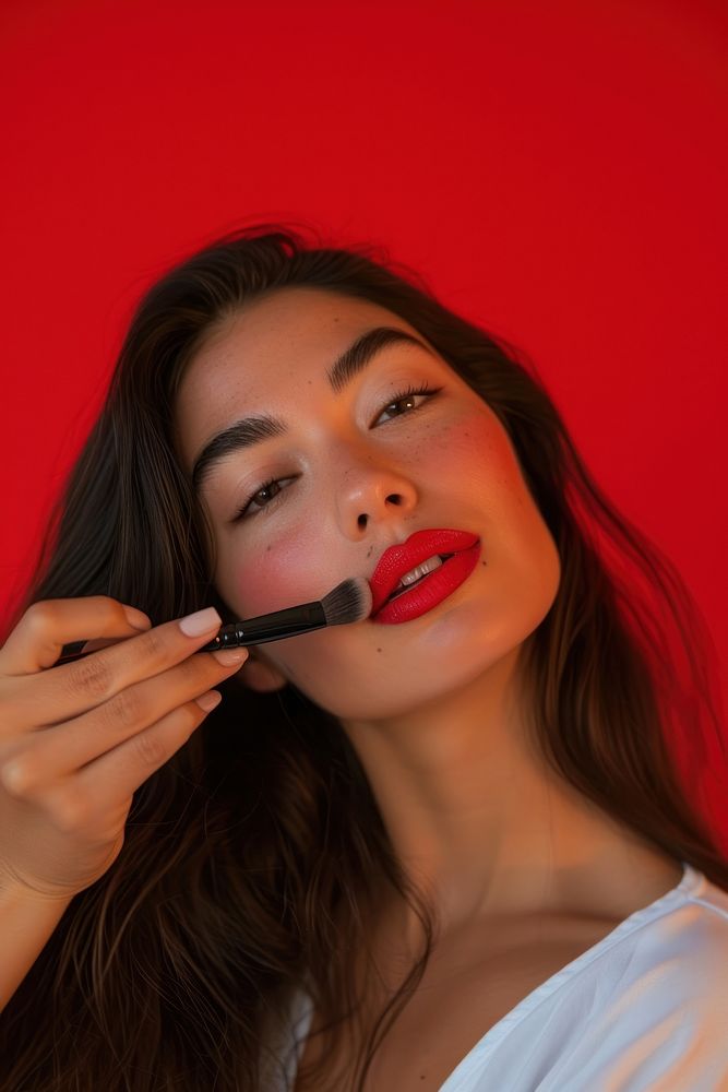 A latina Colombian woman cosmetics makeup cheek.