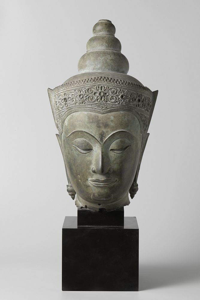Hoofd van een boeddha (1400 - 1500) by anonymous