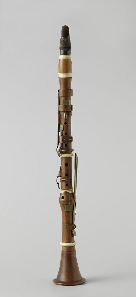 Clarinet (c. 1825) by Ludwig Embach and Co
