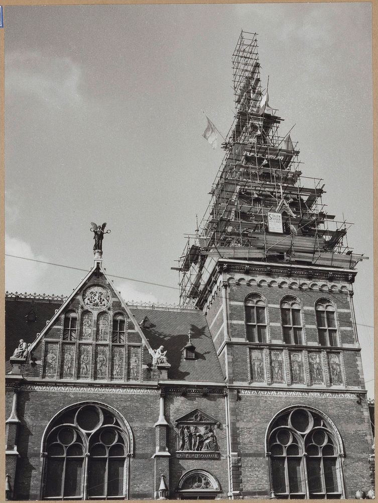 Toren met steiger rond het dak (1960) by Rijksmuseum Afdeling Beeld