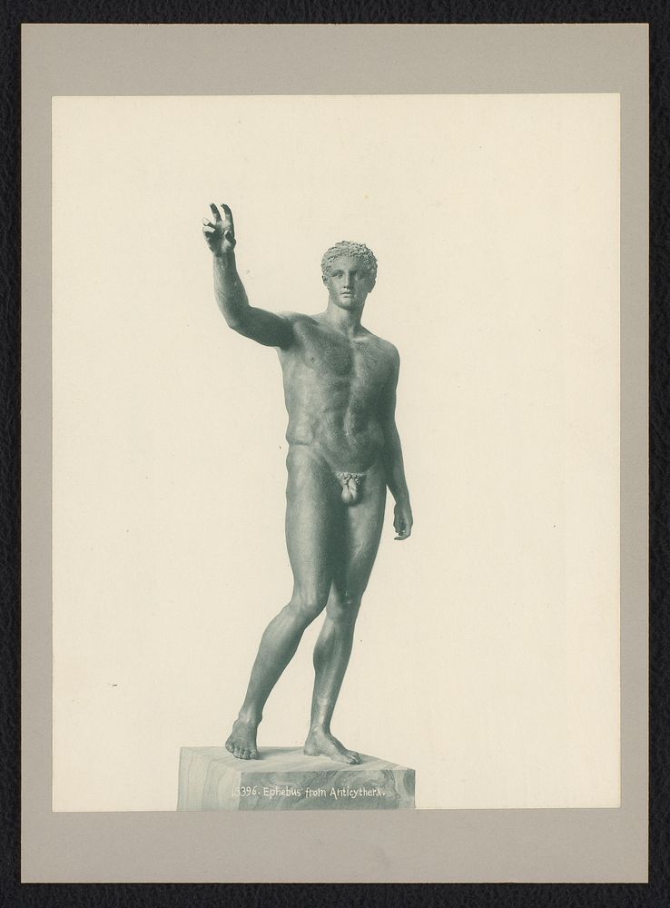 Beeld van Ephebus van Antikythera (c. 1895 - c. 1915) by anonymous