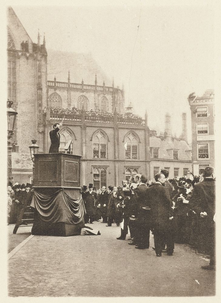 Aubade op de Dam in Amsterdam, 5 maart 1901, feestelijkheden ter gelegenheid van het huwelijk van koningin Wilhelmina en…