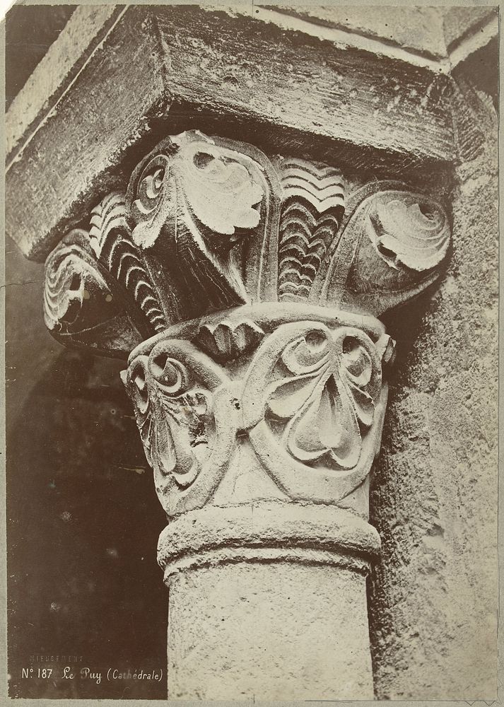 Kapiteel van de kathedraal van Le Puy-en-Velay (1870 - 1894) by Séraphin Médéric Mieusement, anonymous and J A G de Leur