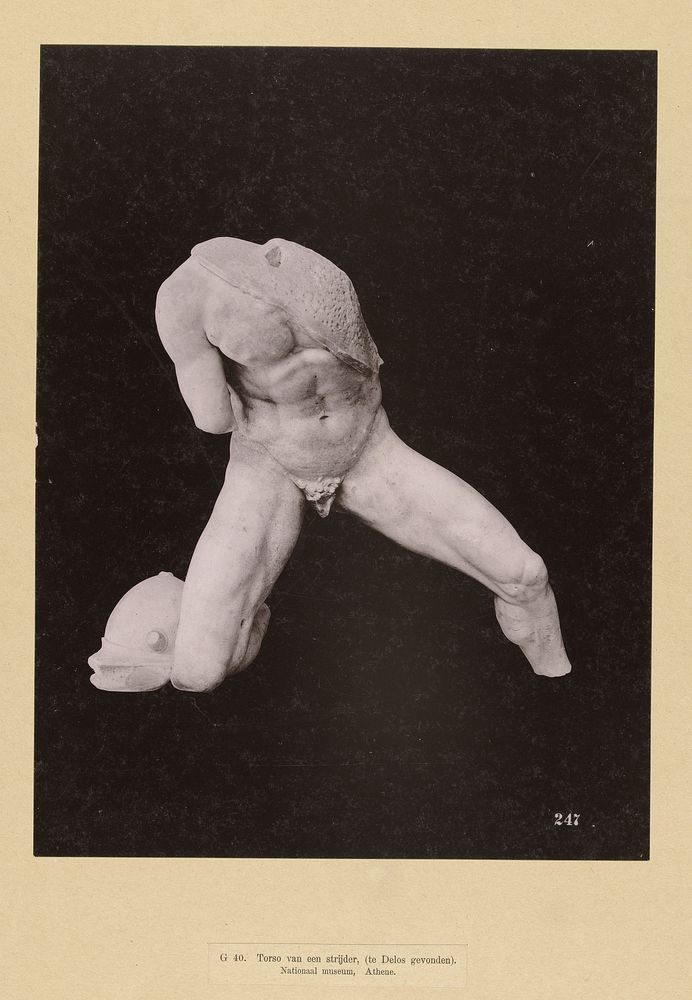Torso van een Griekse strijder (c. 1890 - 1895) by anonymous, anonymous and anonymous