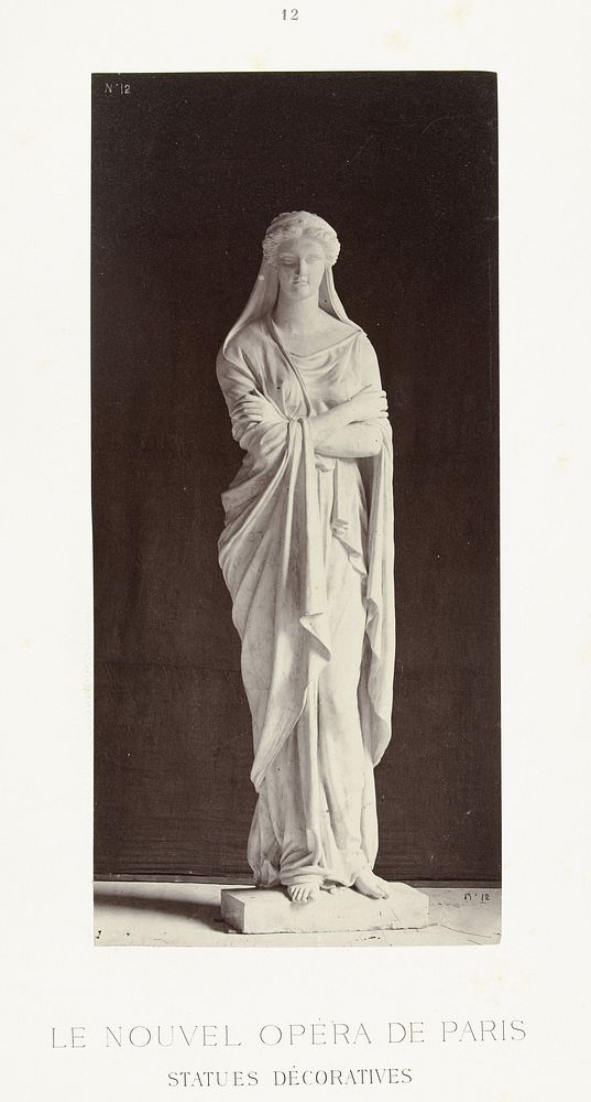 Marmeren beeld van een vrouw in toga met over elkaar geslagen armen. (c. 1878 - 1881) by Louis Emile Durandelle and Ducher…