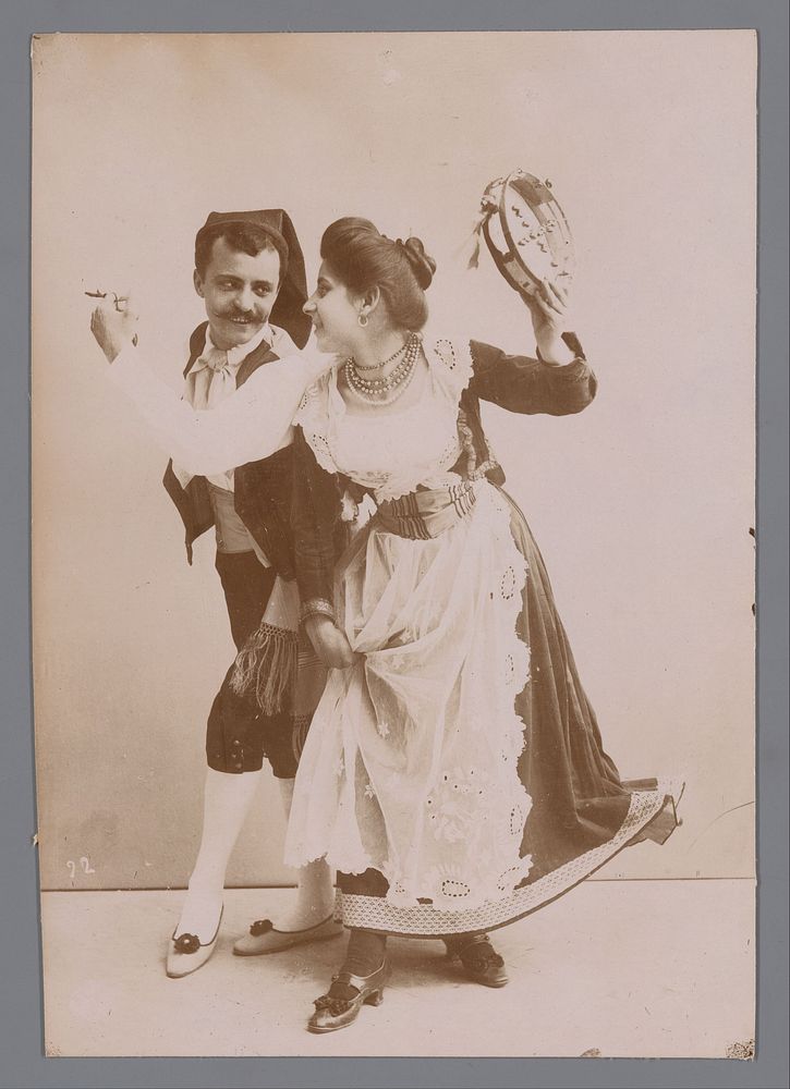 Man en vrouw dansen de tarantella in Hotel Tramontana te Sorrento (1851 - 1900) by anonymous