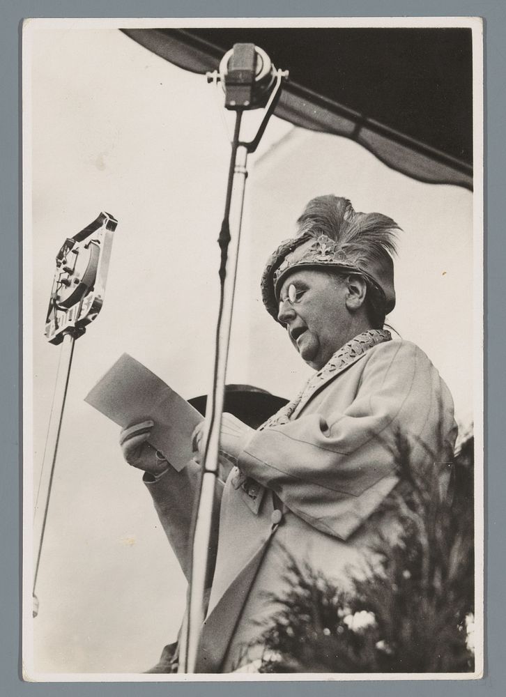 H.M. de koningin opent de Wereld Jamboree 31 Juli 1937 (1937) by anonymous and W ten Have