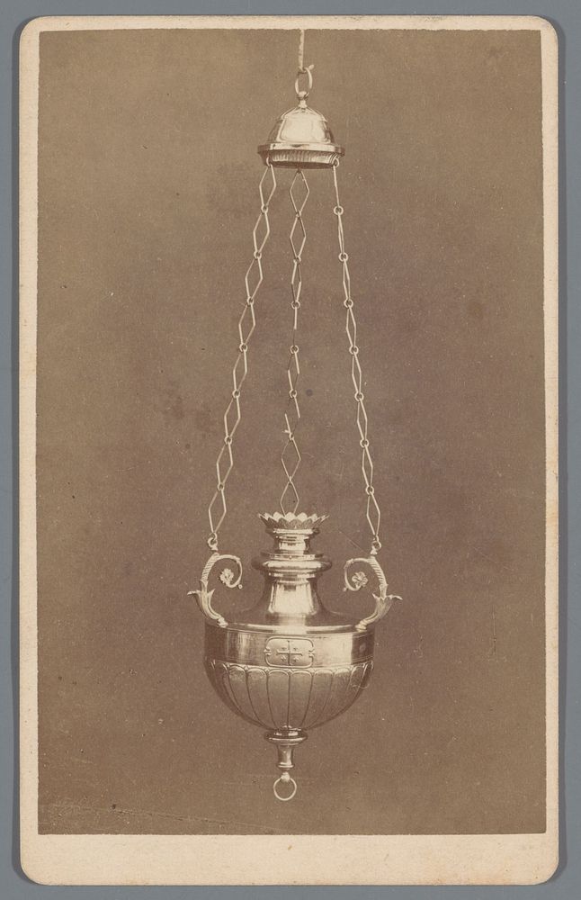 Godslamp (1865 - 1881) by Giacomo Brogi