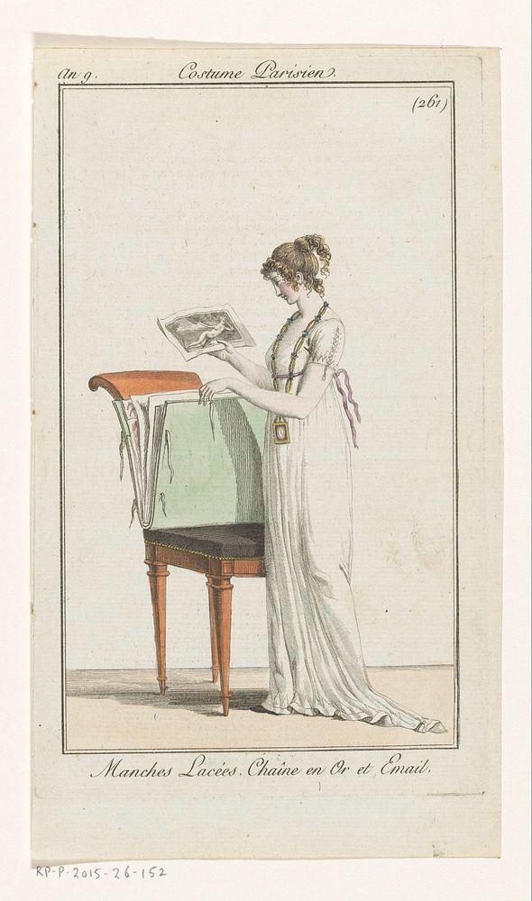 Jonge vrouw haalt een prent of tekening uit een portfolio dat op een stoel rust (1800 - 1801) by anonymous, Pierre de la…