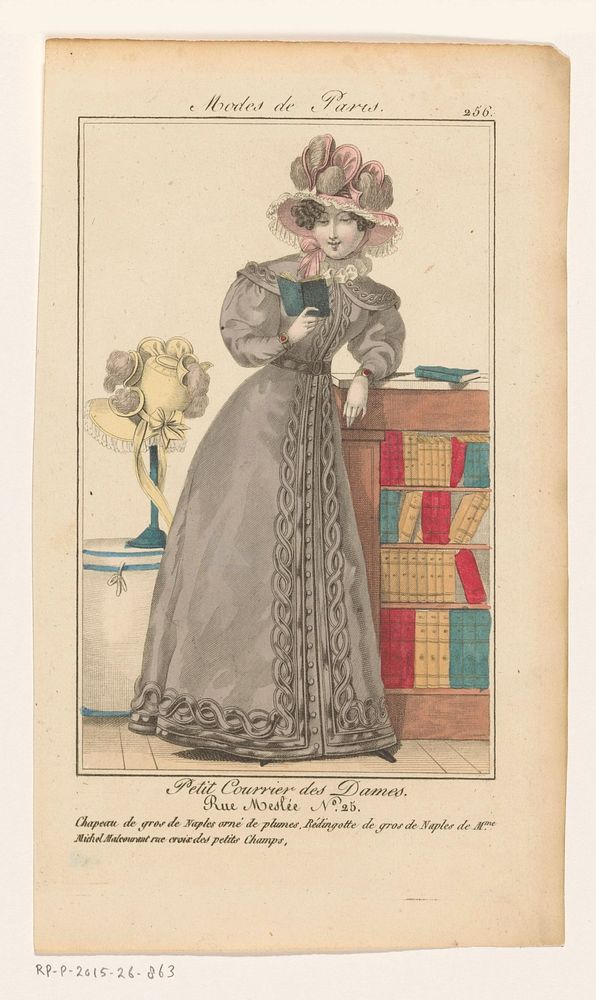 Lezende vrouw leunend op een boekenkast (1825) by anonymous