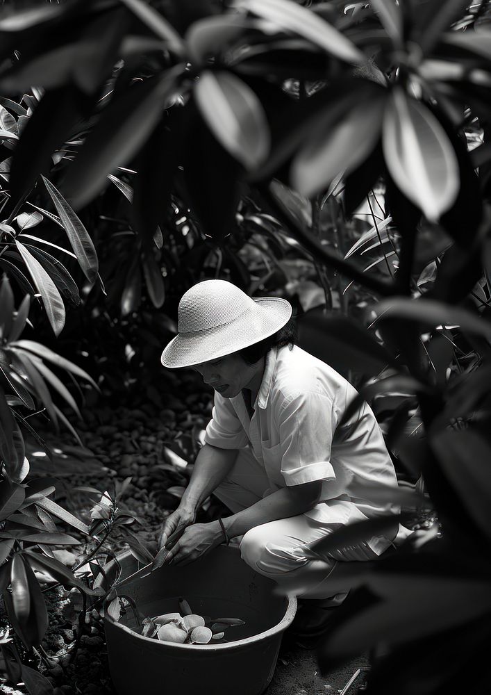 Aesthetic Photography men gardener photography gardening outdoors.