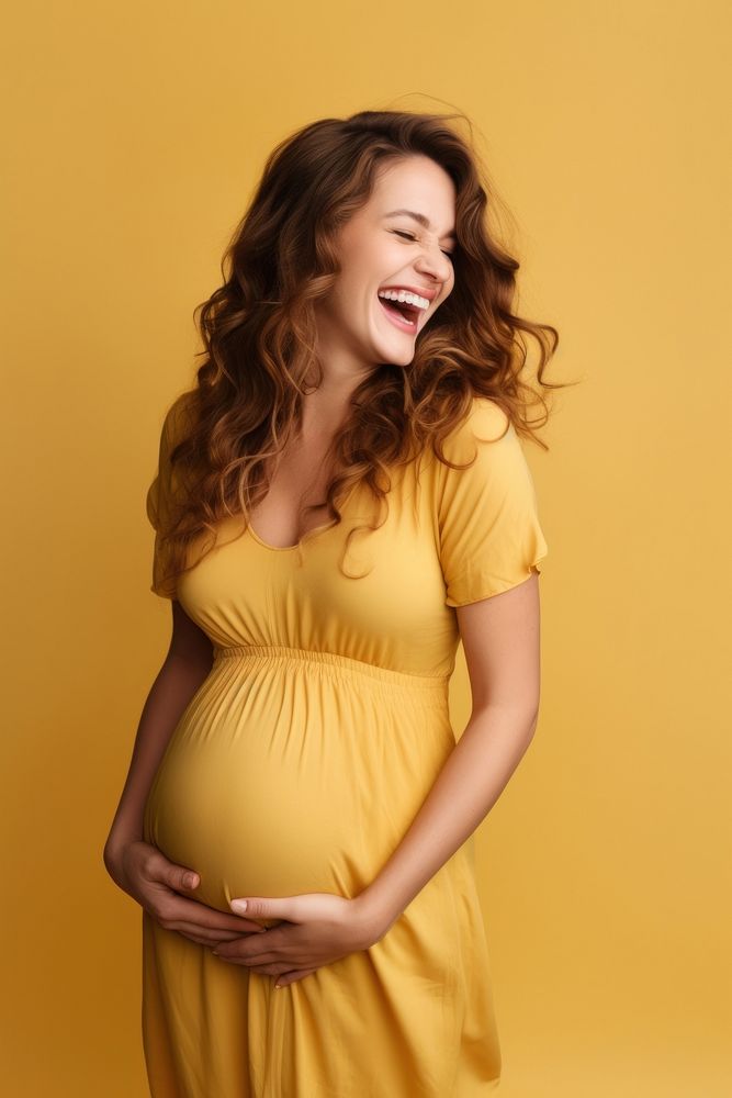 Happy Pregnant Woman laughing pregnant | Premium Photo - rawpixel