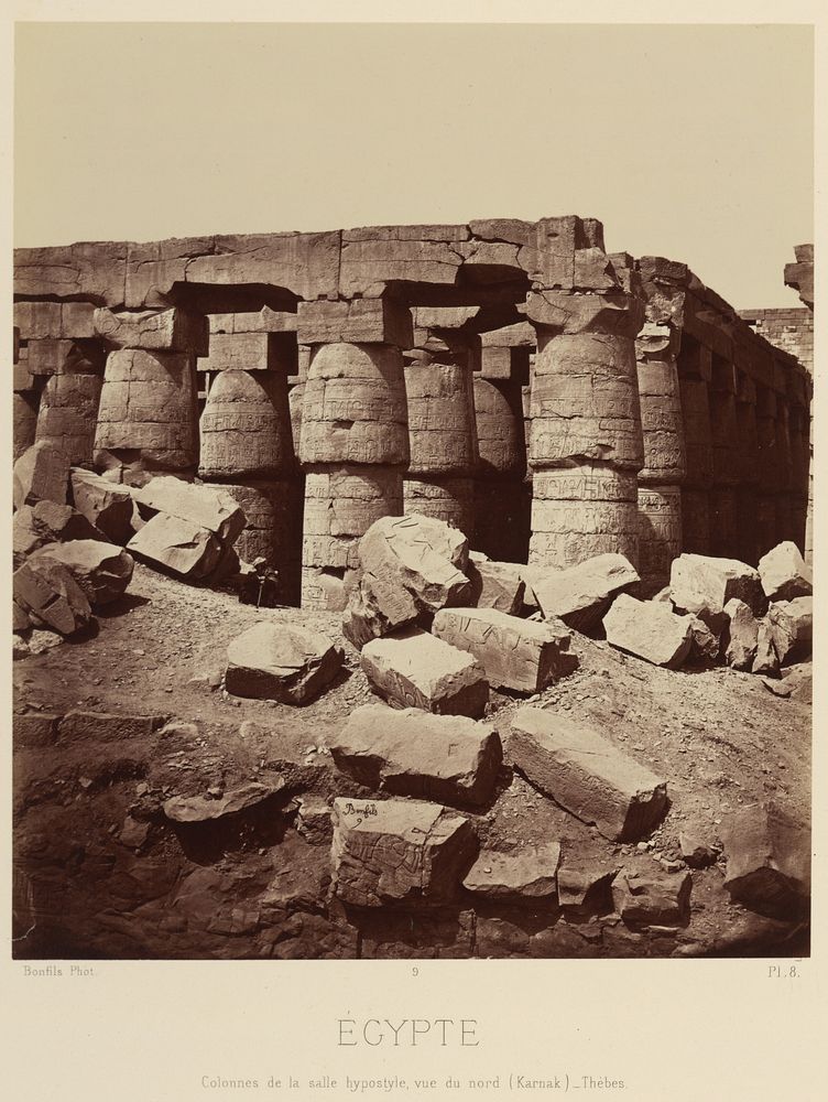 Colonnes de la salle hypostyle, vue du nord. [Karnak, Thebes] by Félix Bonfils