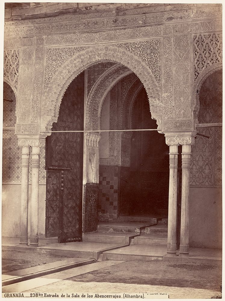 Entrada de la Sala de los Abencerrajes, Alhambra, Granada by Juan Laurent