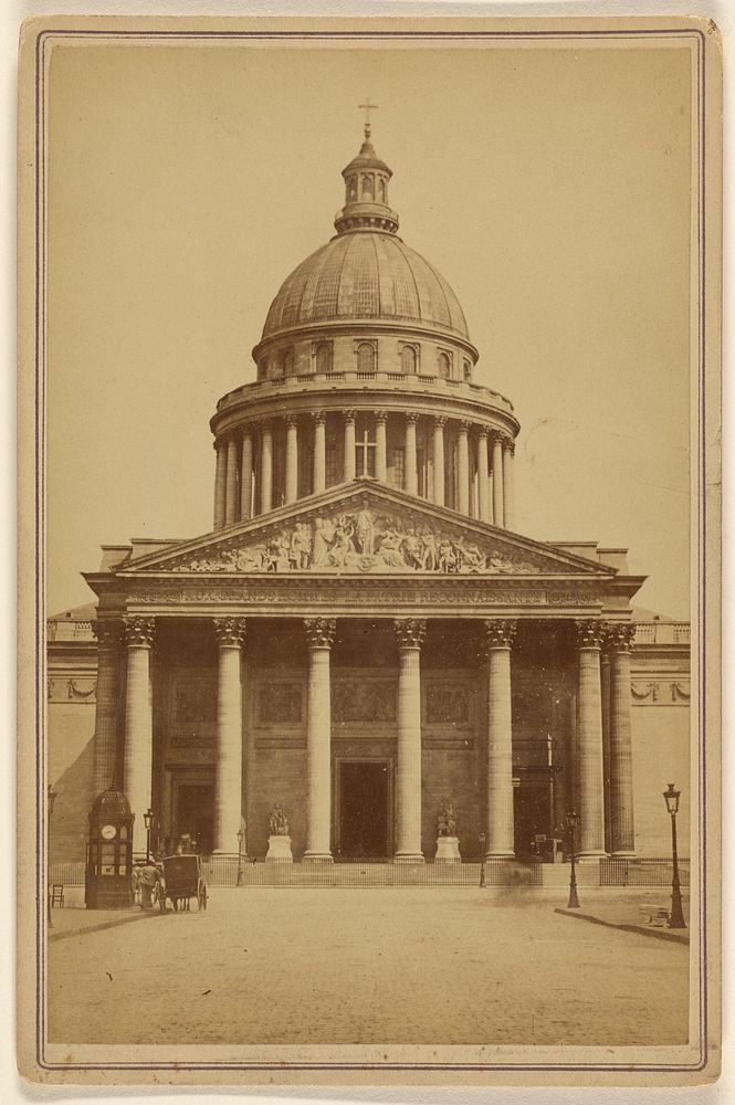 Le Pantheon by Debitte and Hervè