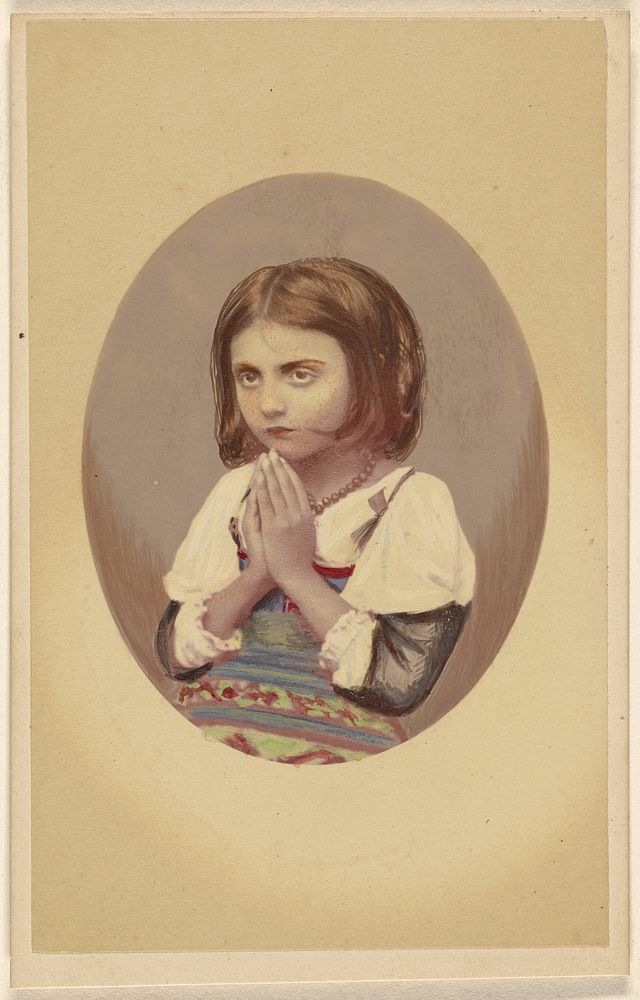 Little girl praying by Lorenzo Suscipi