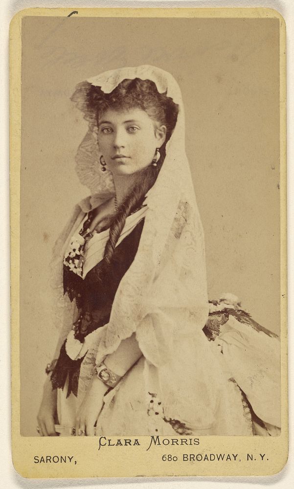 Clara Morris by Napoleon Sarony