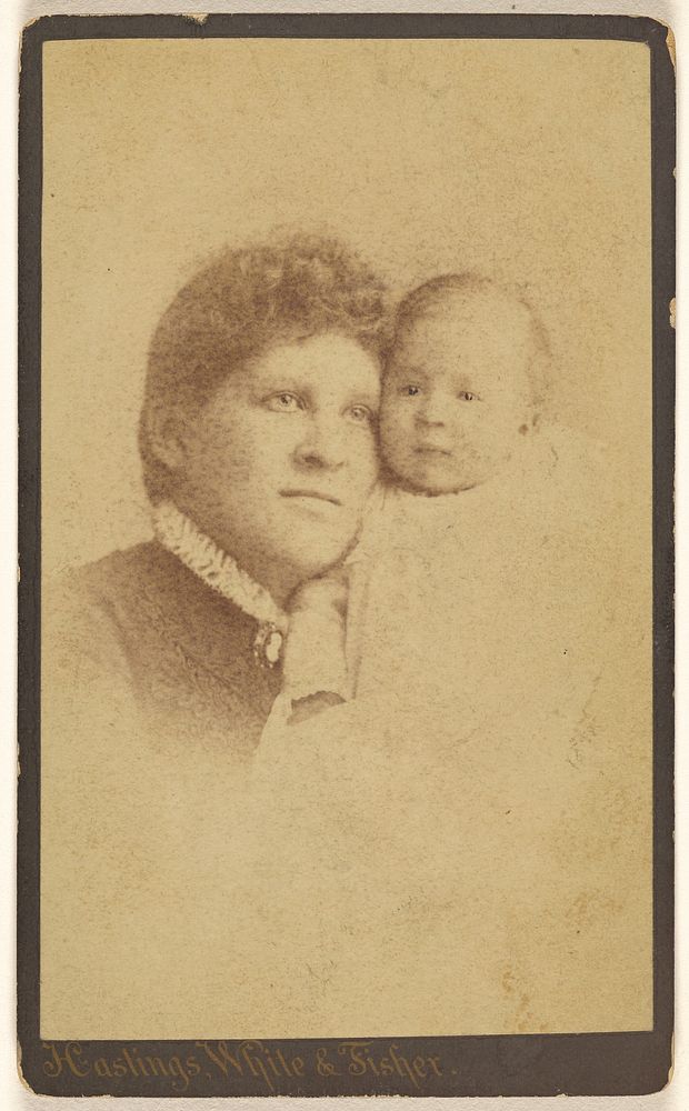 Unidentified mother and child, printed in vignette-style by Hastings and White and Fisher