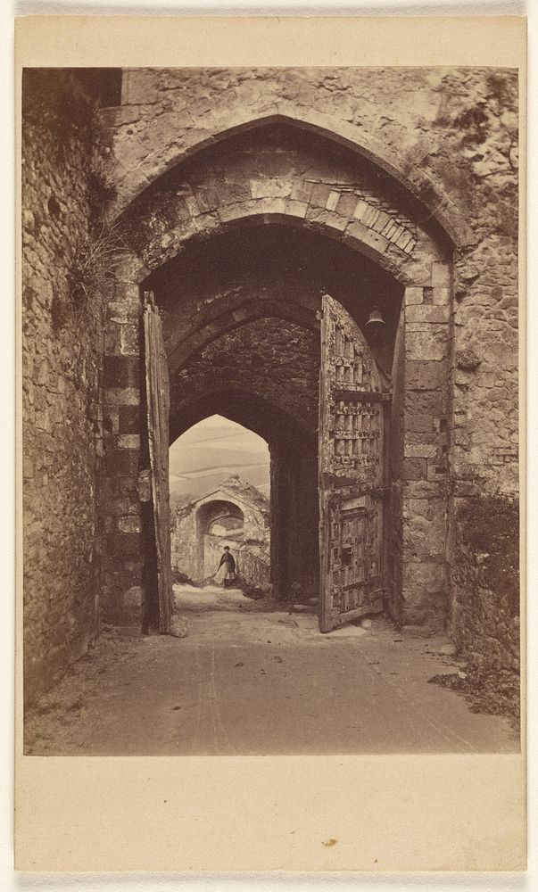Gateway, Carisbrook Castle. by Brown and Wheeler