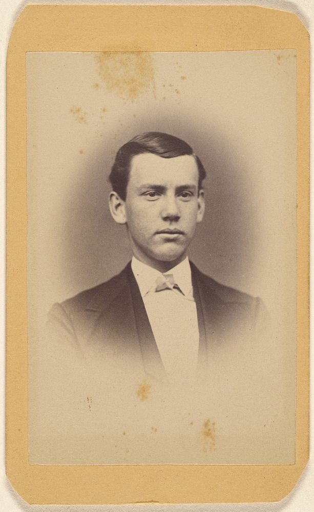 Unidentified man, printed in vignette-style by Peter S Weaver