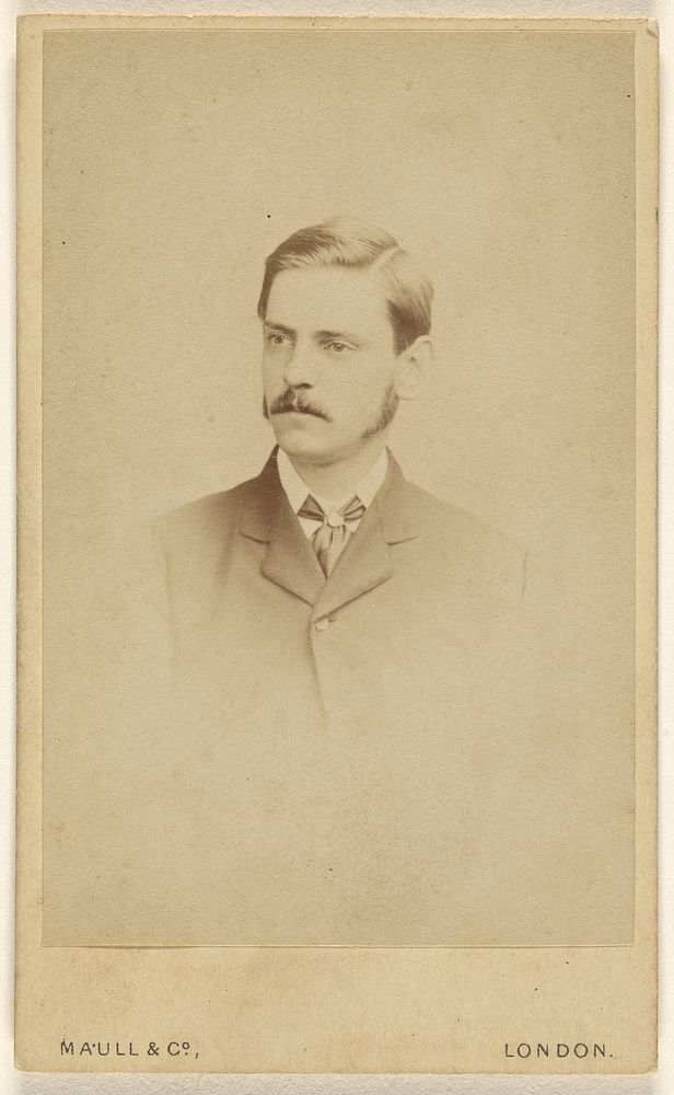 Unidentified man with moustache, printed in vignette-style by Henry Maull and Co