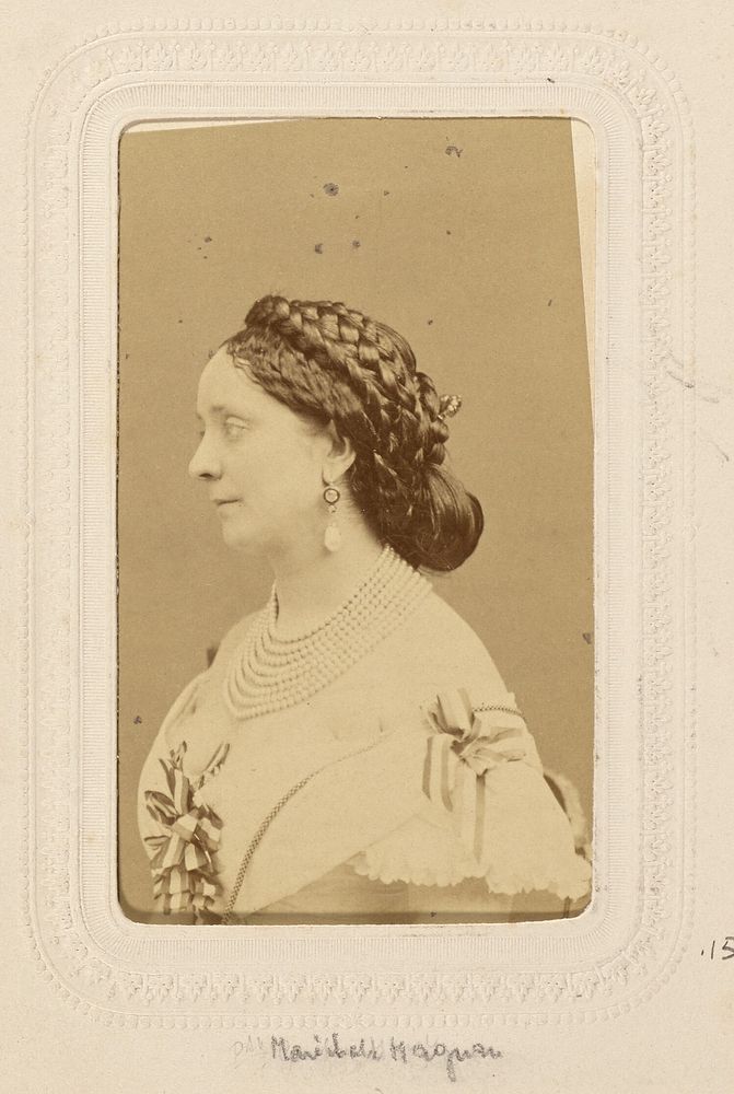 Mme. Ratazzi (sic) [Marie Studolmine Rattazzi, nee Wyse, 1833 - 1902] by André Adolphe Eugène Disdéri